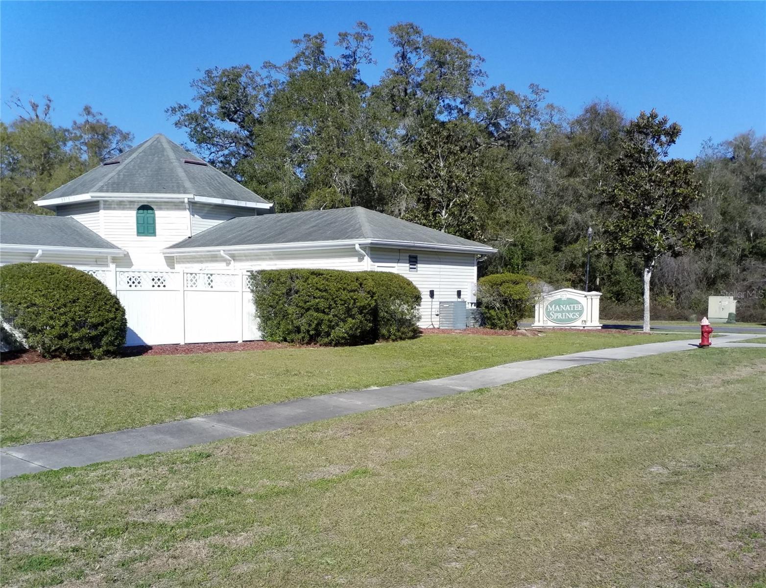 5 W PARK AVE, CHIEFLAND, FL, 32626