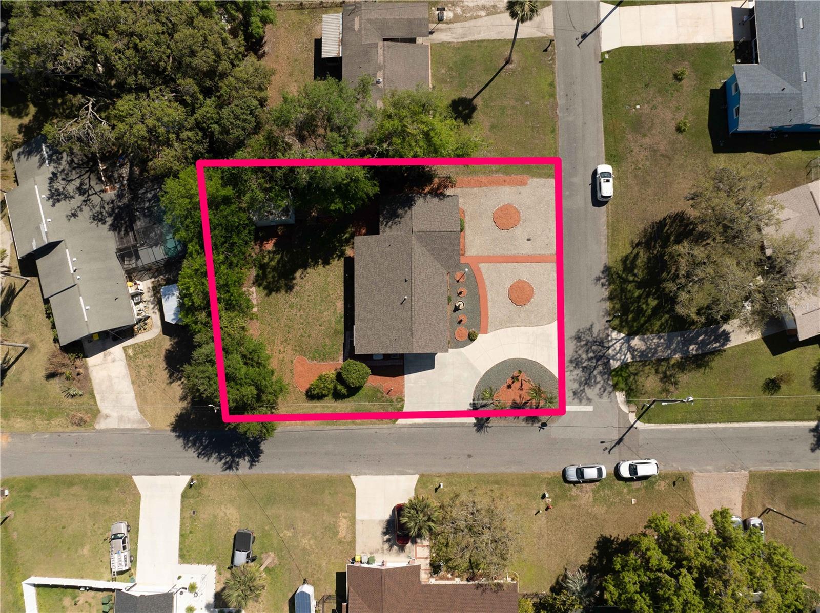 1110 CEDAR ST, LEESBURG, FL, 34748
