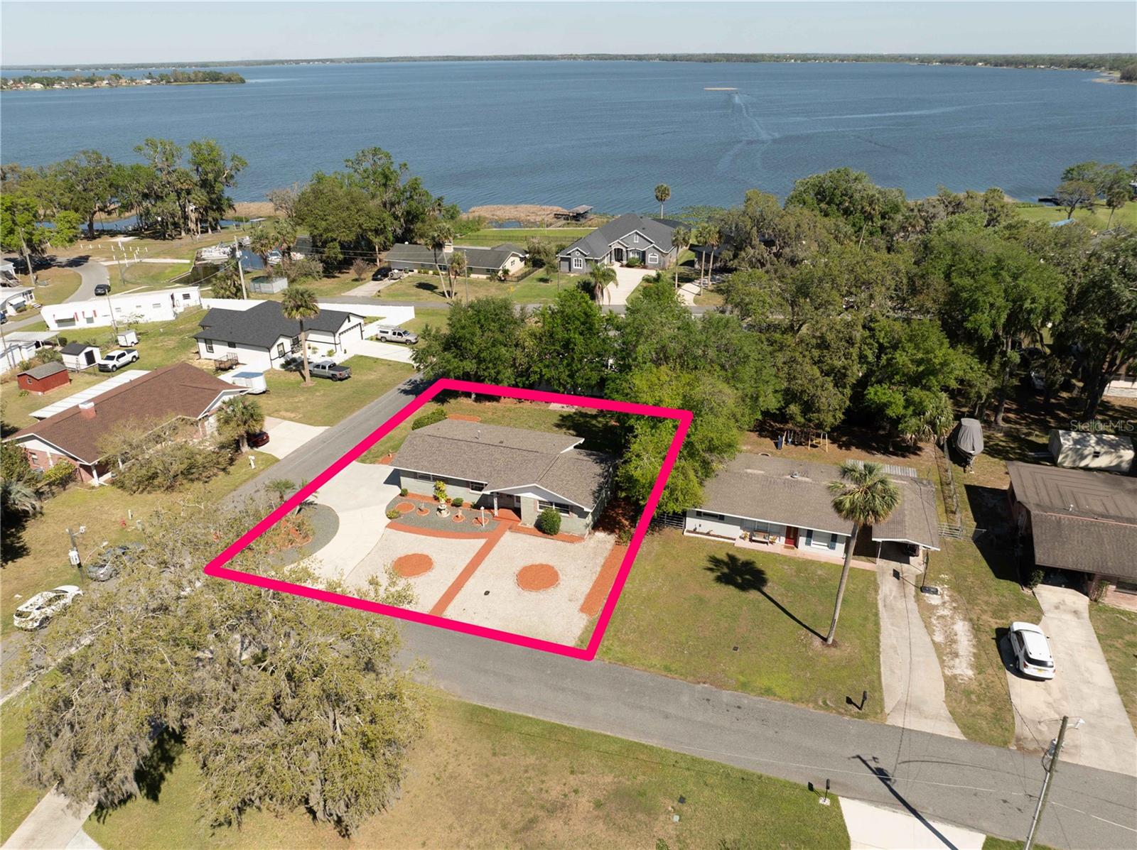 1110 CEDAR ST, LEESBURG, FL, 34748