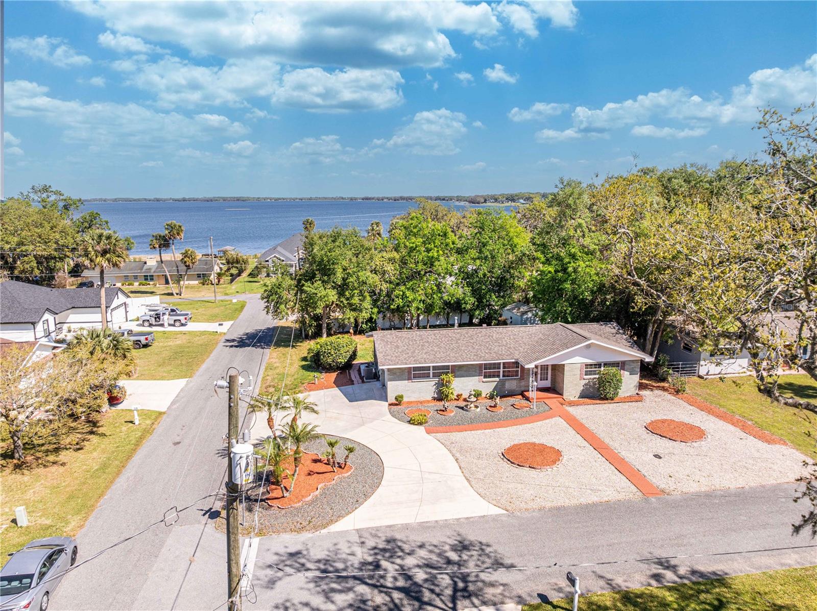 1110 CEDAR ST, LEESBURG, FL, 34748