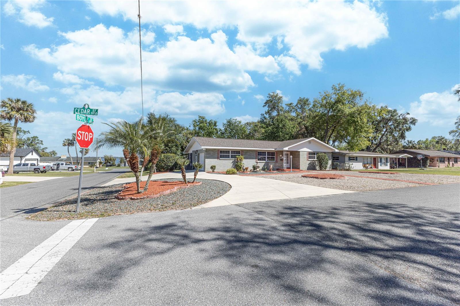1110 CEDAR ST, LEESBURG, FL, 34748