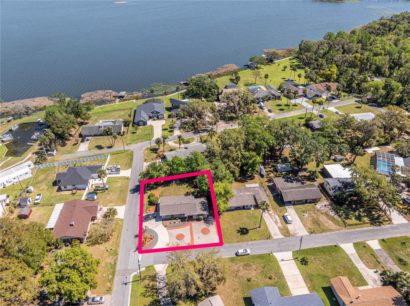 1110 CEDAR ST, LEESBURG, FL, 34748