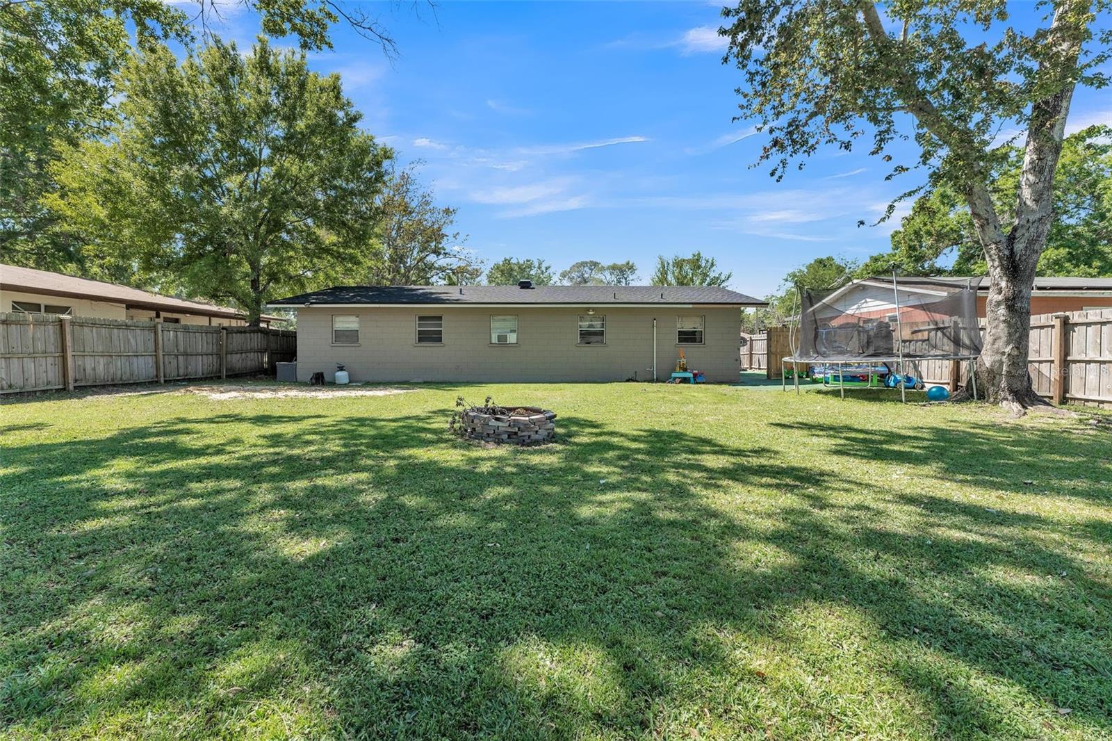 210 PINEHURST DR, AUBURNDALE, FL, 33823