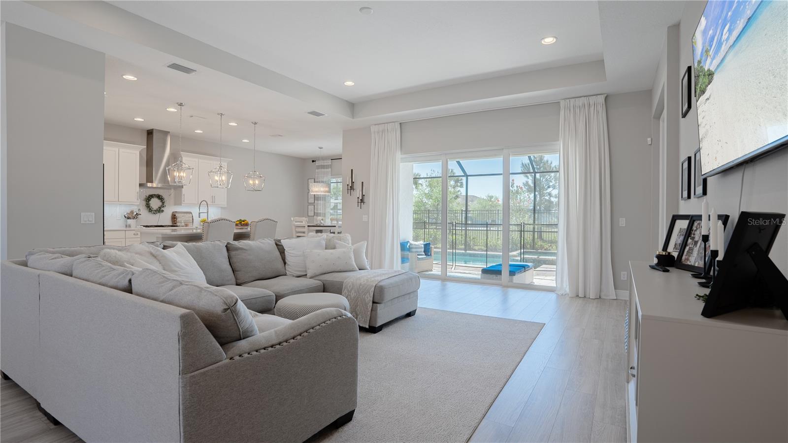 6172 LUNGO LAGO DR, SARASOTA, FL, 34241