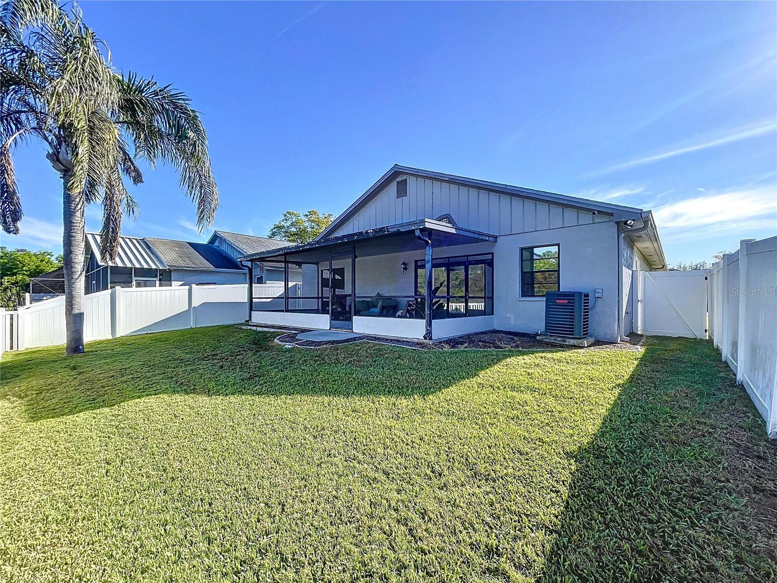 6117 CRICKETHOLLOW DR, RIVERVIEW, FL, 33578