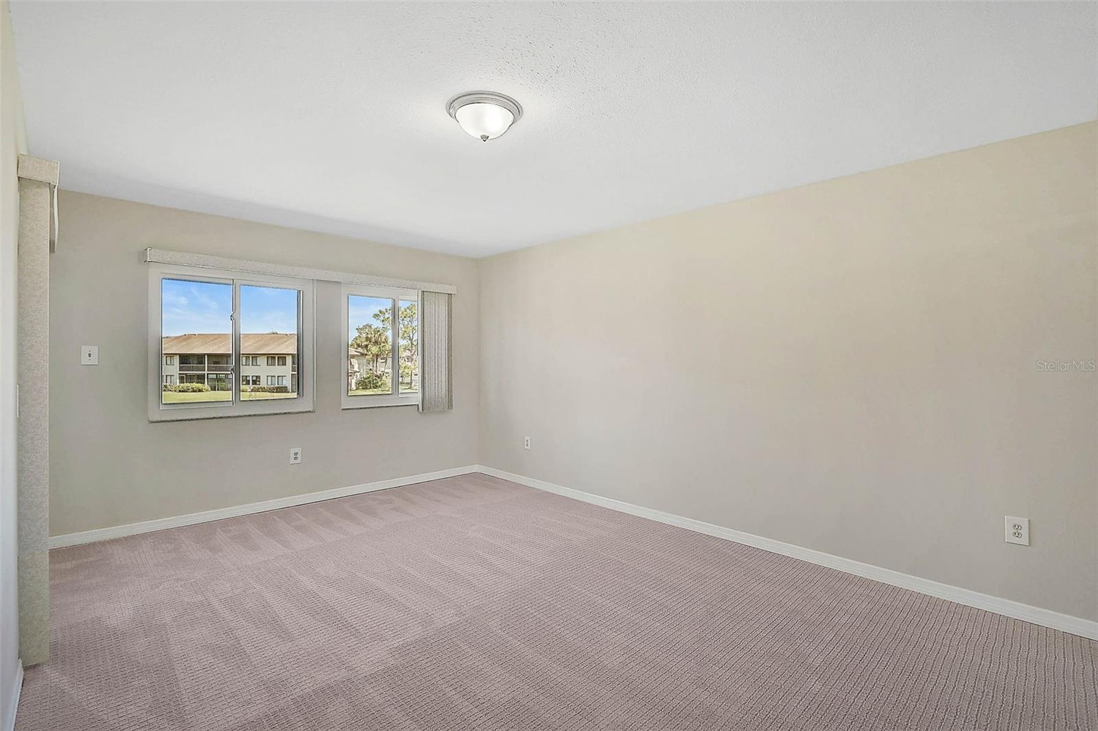 5201 LAKE VILLAGE DR #14, SARASOTA, FL, 34235