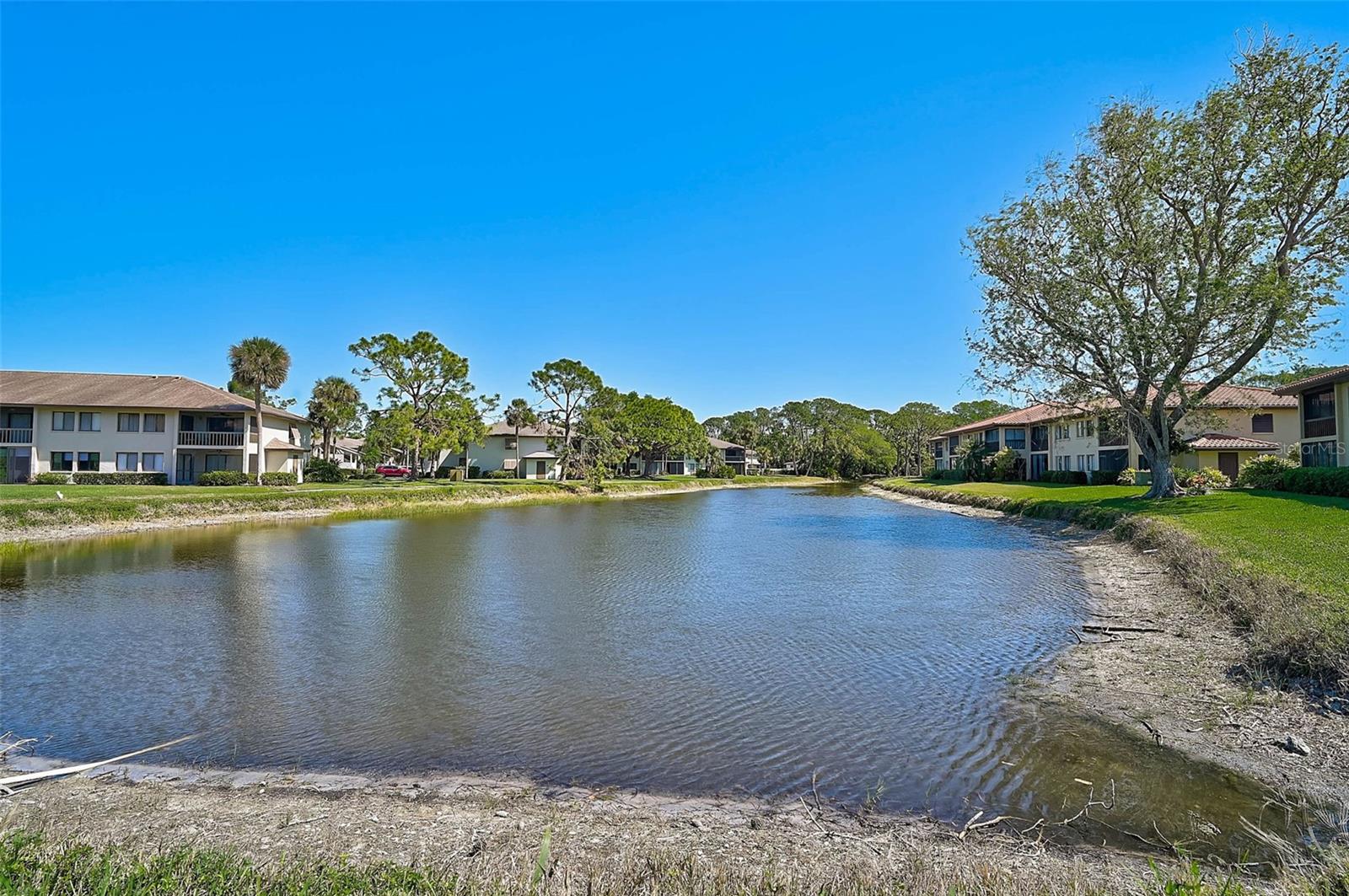 5201 LAKE VILLAGE DR #14, SARASOTA, FL, 34235
