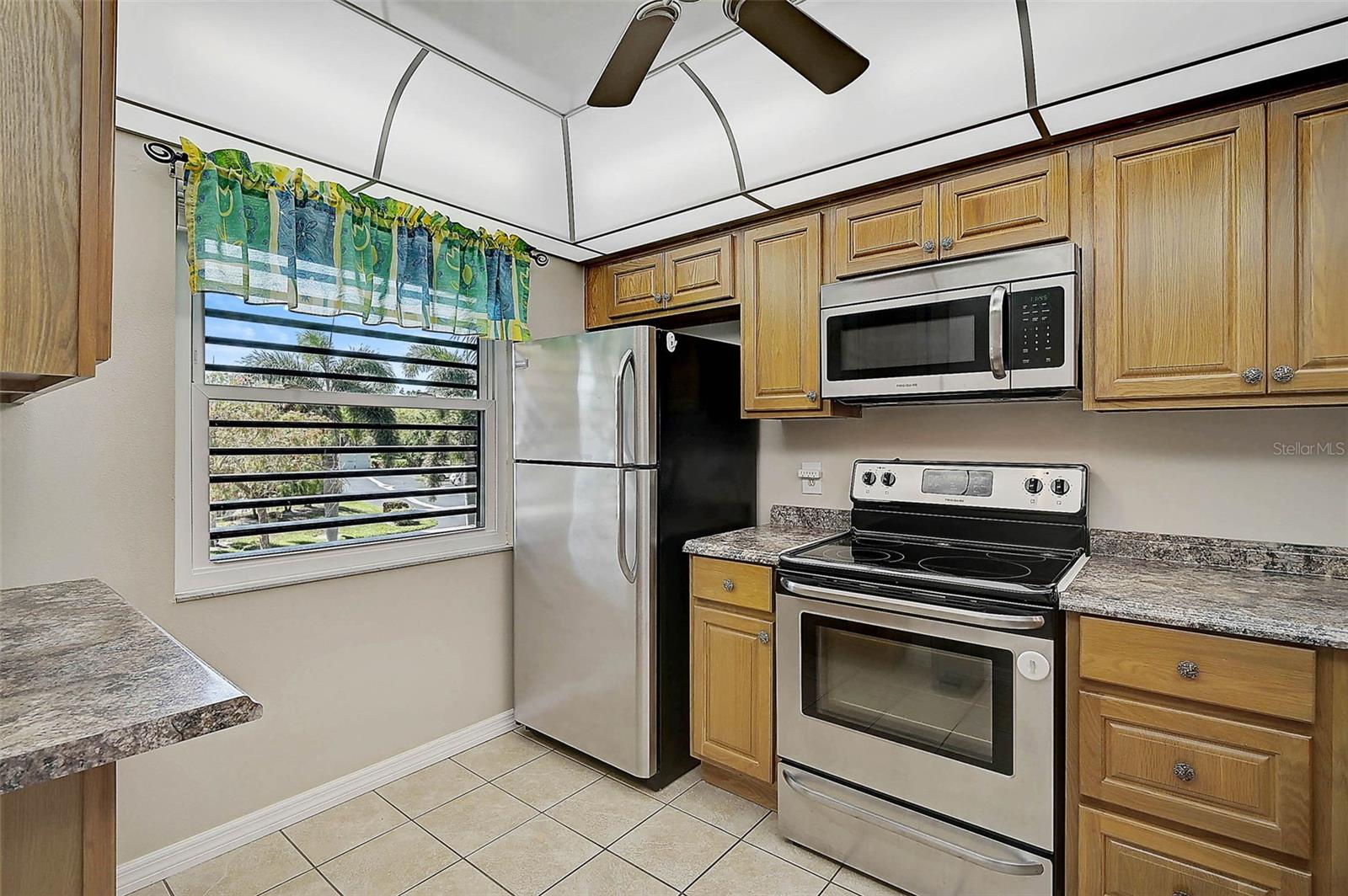 5201 LAKE VILLAGE DR #14, SARASOTA, FL, 34235
