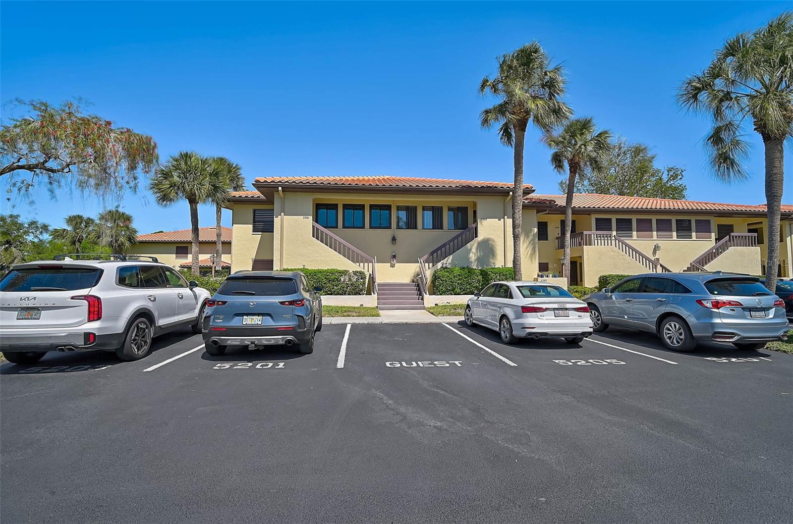 5201 LAKE VILLAGE DR #14, SARASOTA, FL, 34235