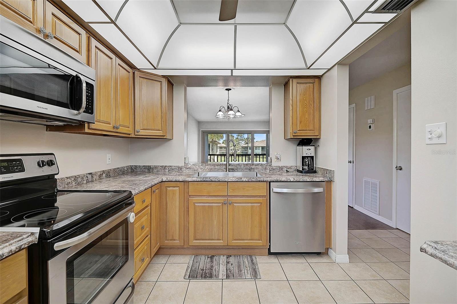 5201 LAKE VILLAGE DR #14, SARASOTA, FL, 34235