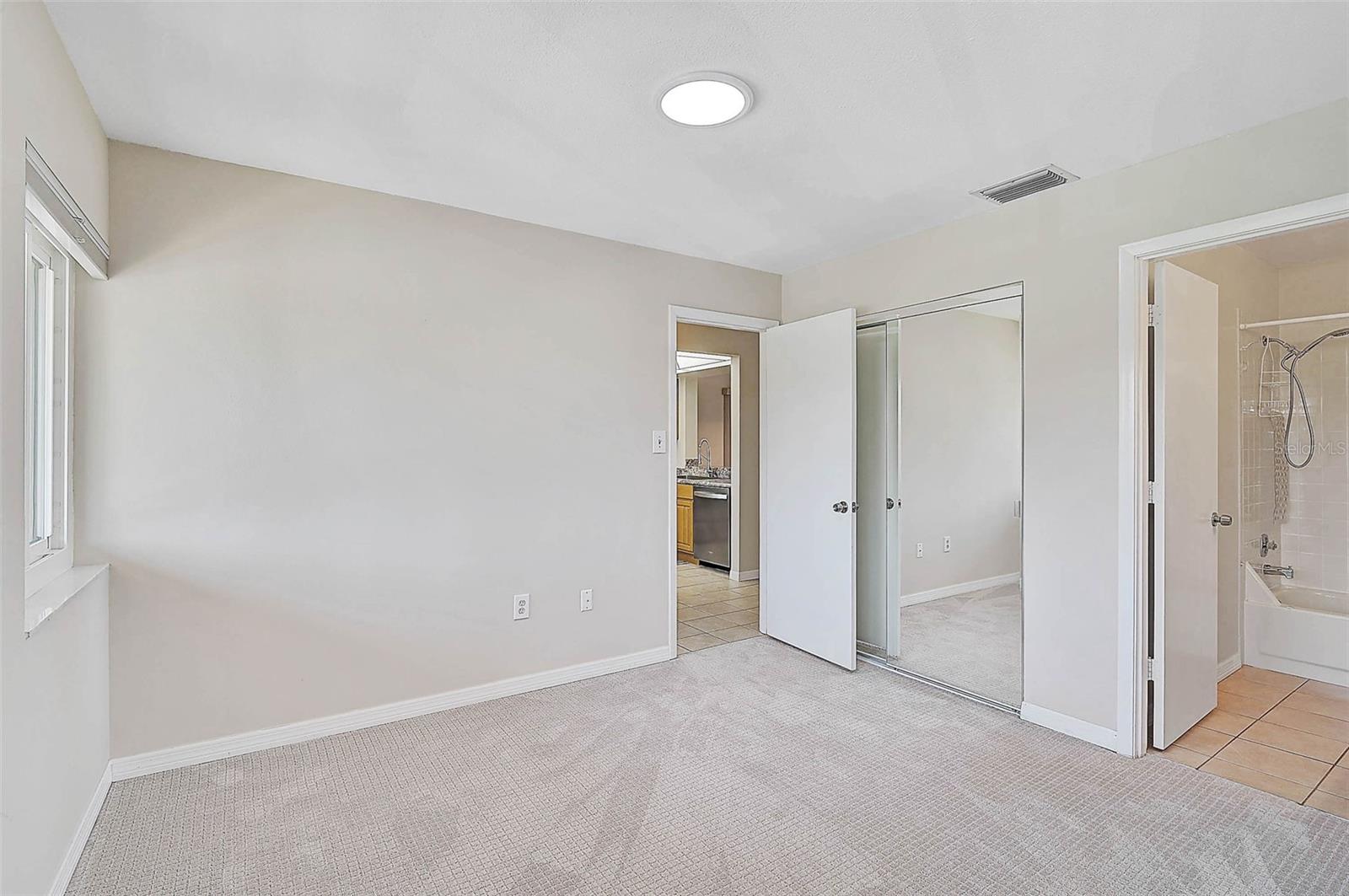 5201 LAKE VILLAGE DR #14, SARASOTA, FL, 34235