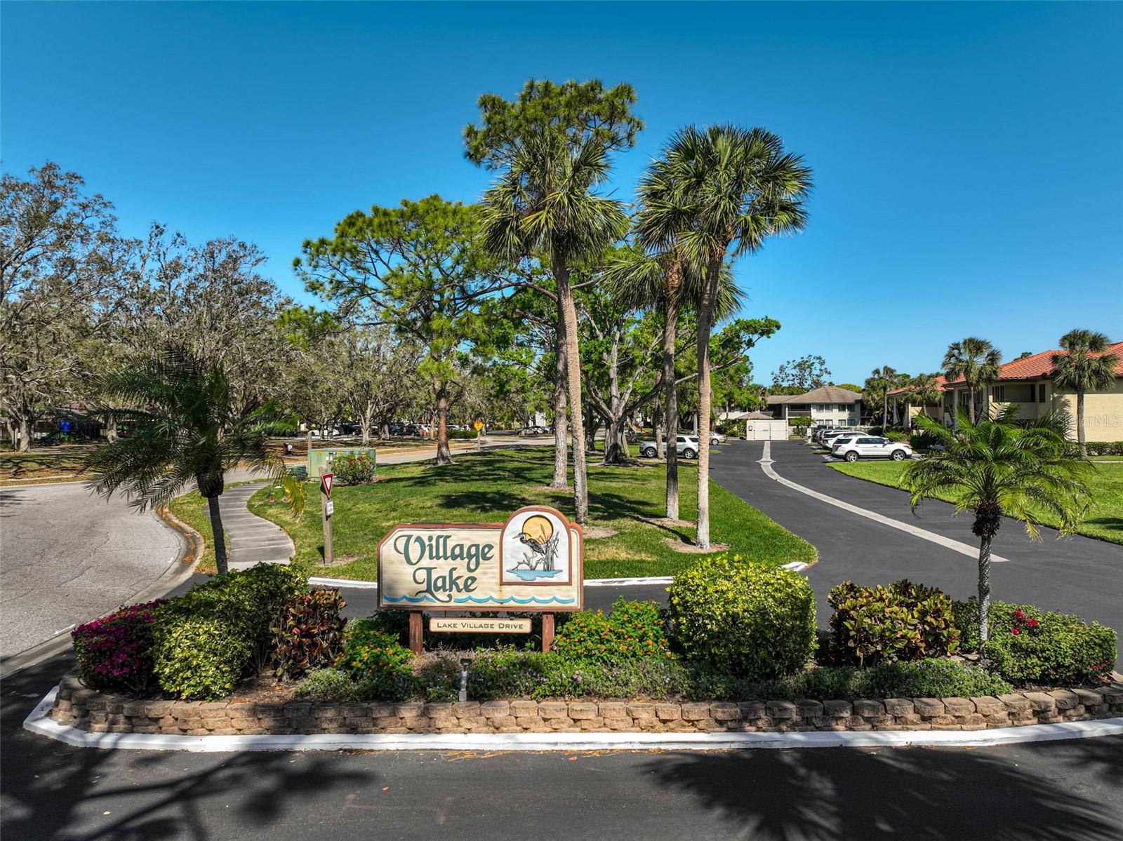 5201 LAKE VILLAGE DR #14, SARASOTA, FL, 34235