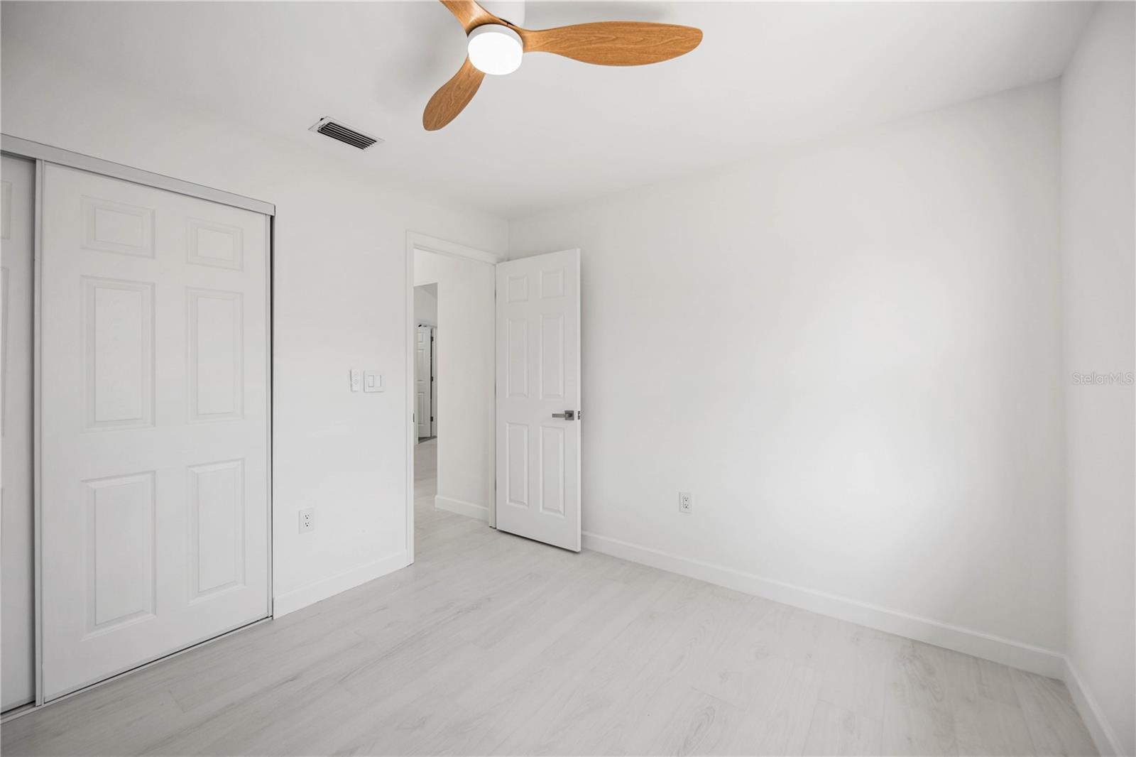 A4644943 Property Photo