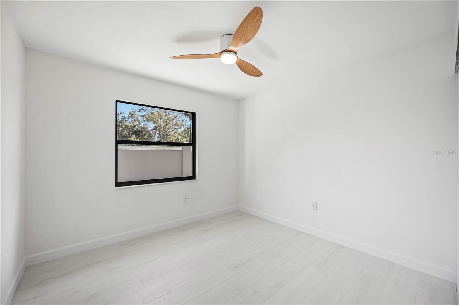 A4644943 Property Photo