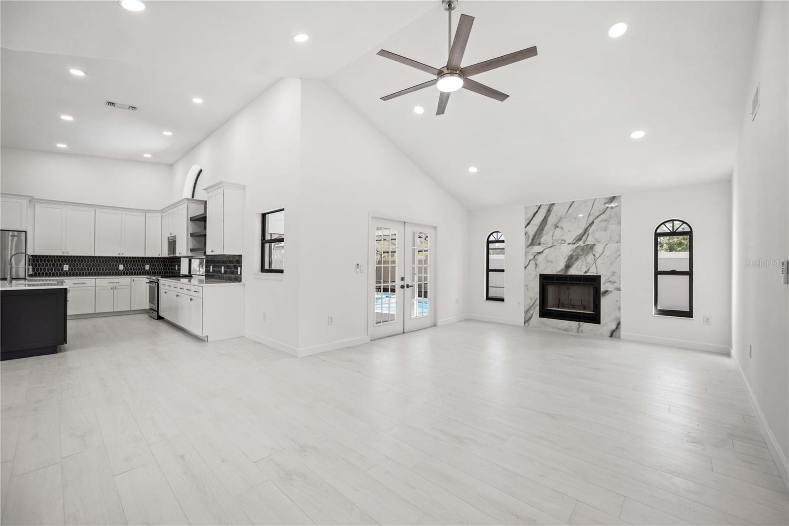 A4644943 Property Photo