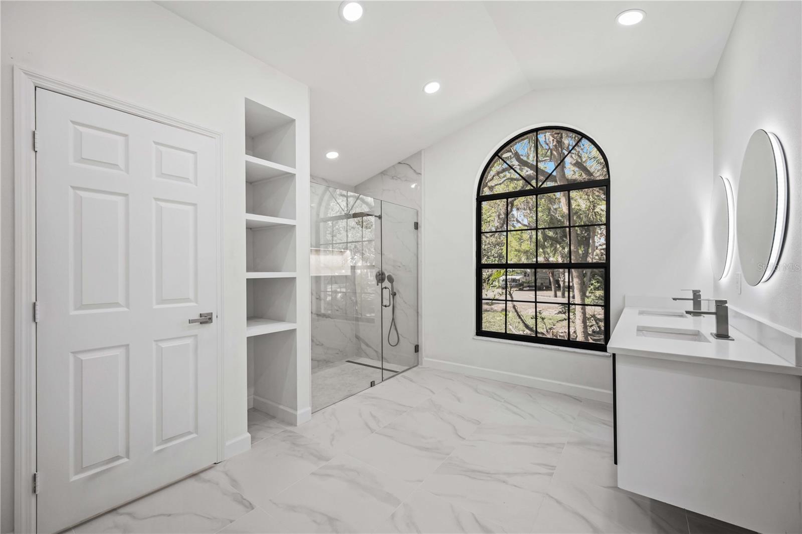 A4644943 Property Photo
