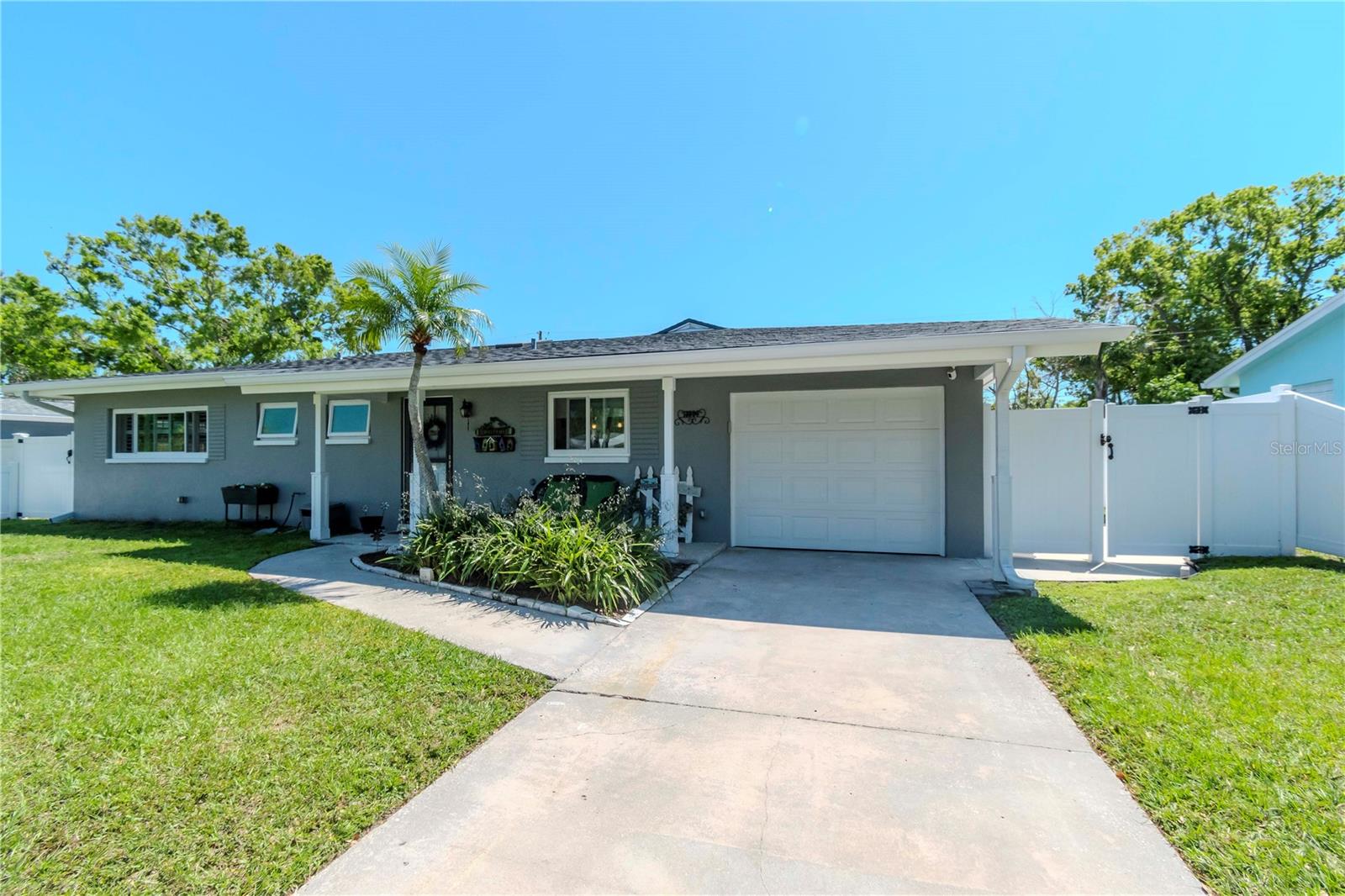 13596 CROFT DR N, LARGO, FL, 33774