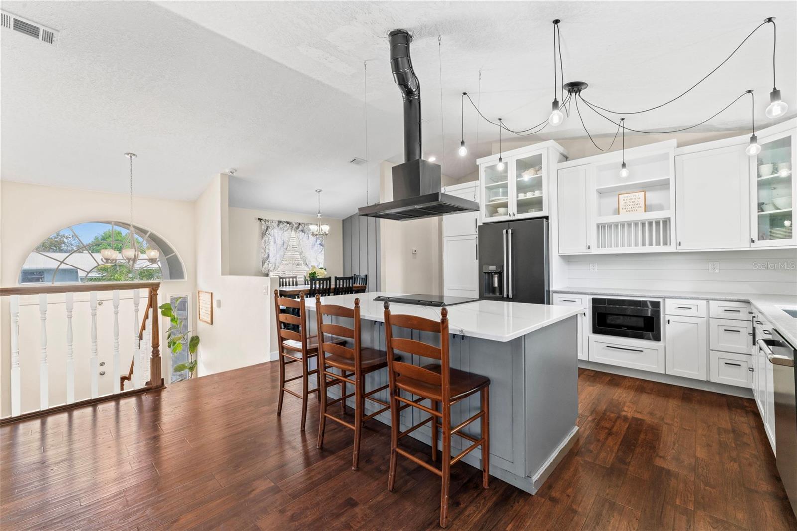 1037 JAMAICA WAY, TARPON SPRINGS, FL, 34689