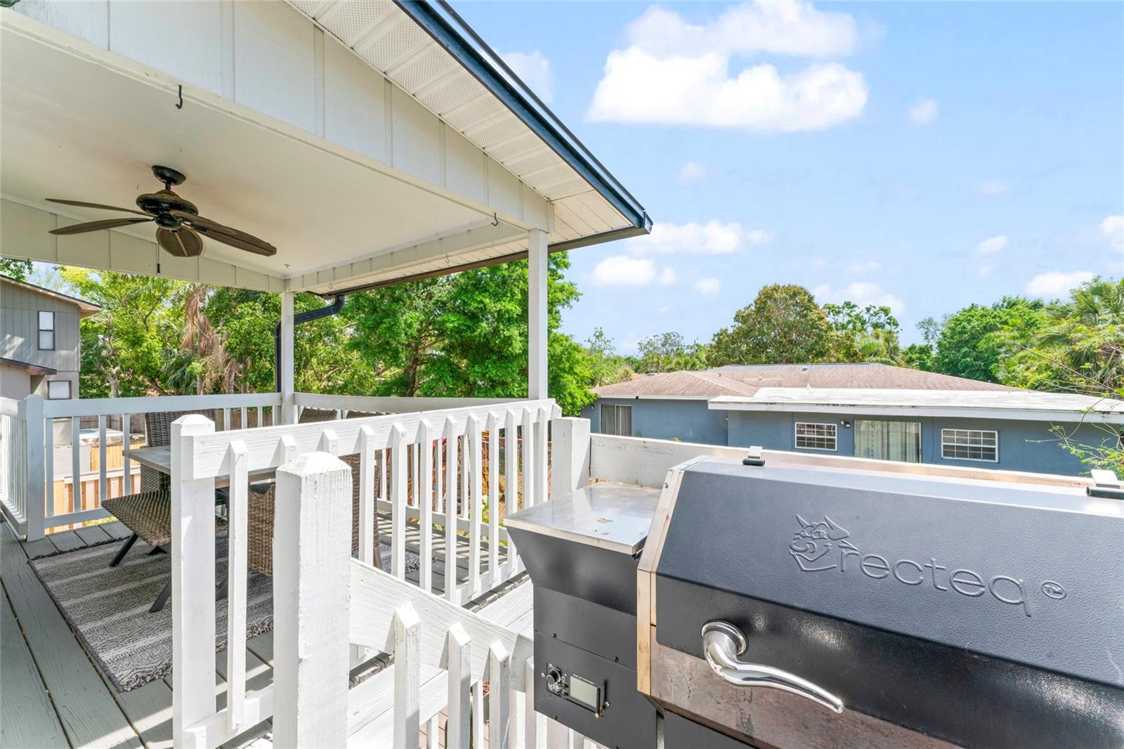 1037 JAMAICA WAY, TARPON SPRINGS, FL, 34689