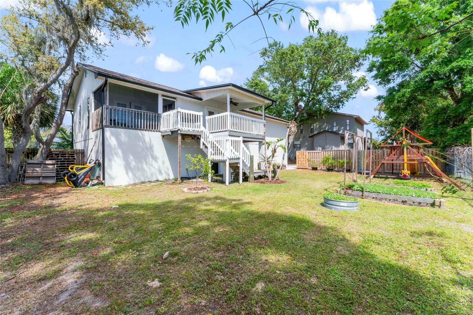 1037 JAMAICA WAY, TARPON SPRINGS, FL, 34689