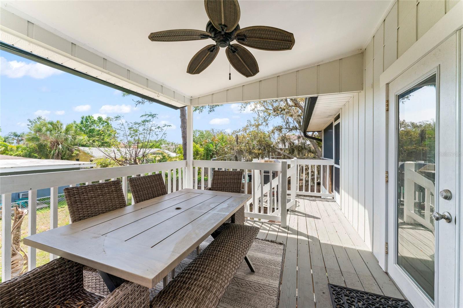 1037 JAMAICA WAY, TARPON SPRINGS, FL, 34689