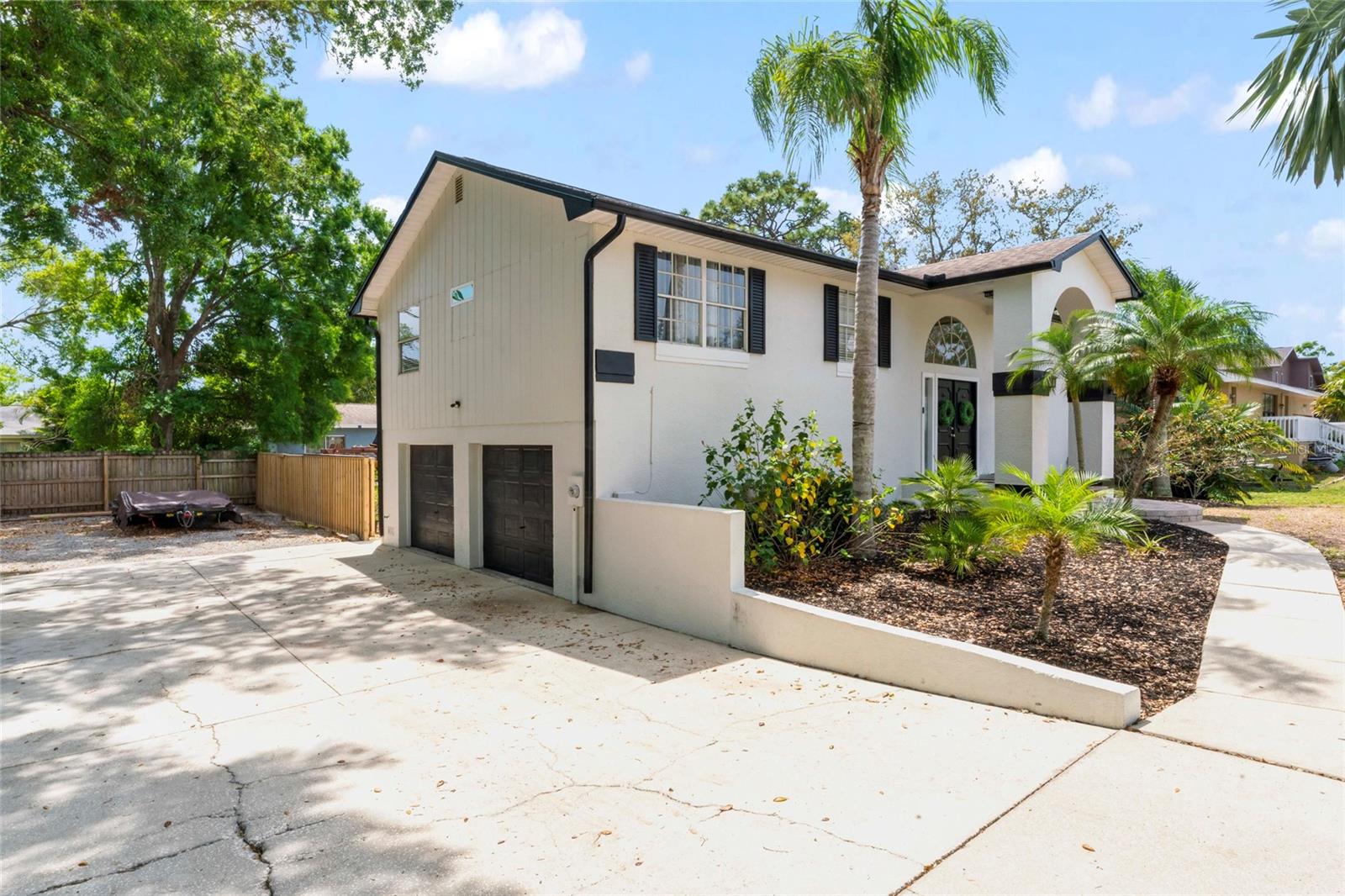 1037 JAMAICA WAY, TARPON SPRINGS, FL, 34689