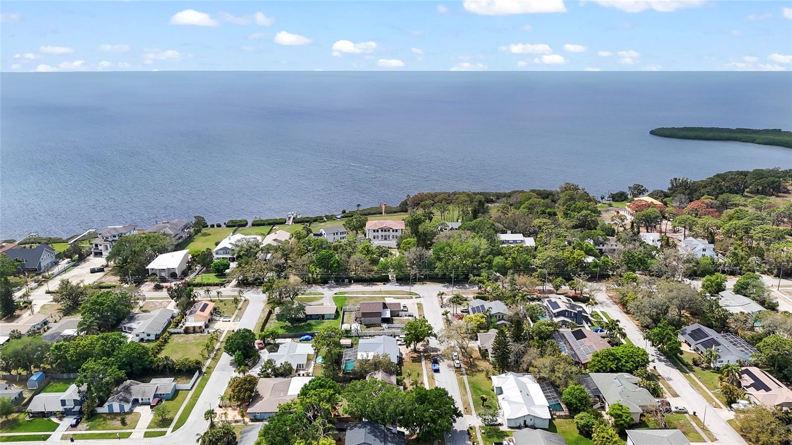 1037 JAMAICA WAY, TARPON SPRINGS, FL, 34689