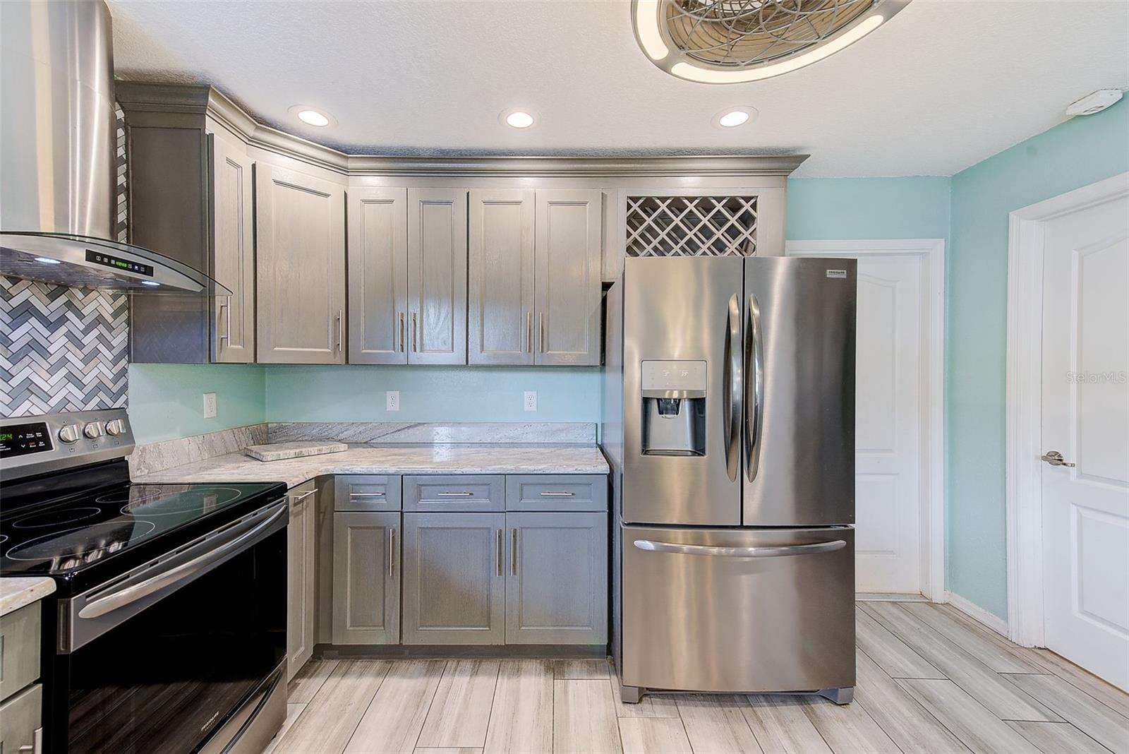 7910 OSTEEN RD, NEW PORT RICHEY, FL, 34653