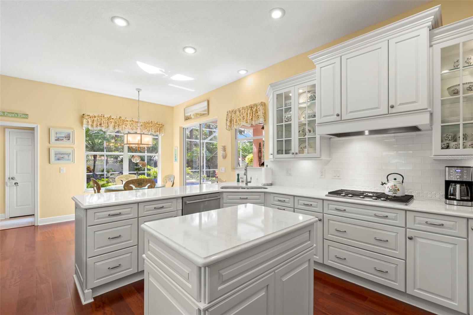 17803 HICKORY MOSS PL, TAMPA, FL, 33647