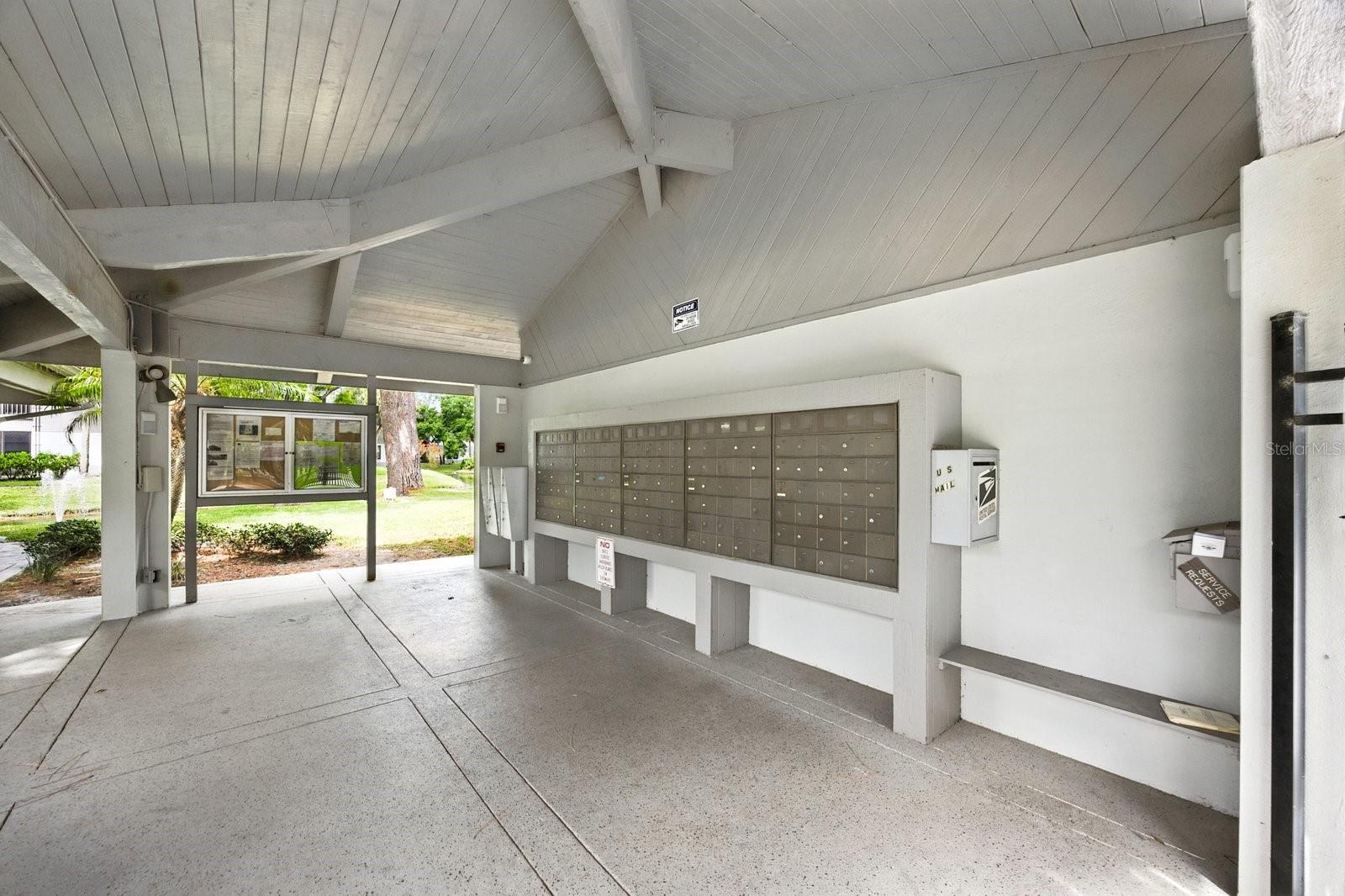 2650 COUNTRYSIDE BLVD #B102, CLEARWATER, FL, 33761