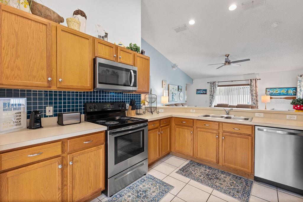 168 SHADY OAK LOOP, DAVENPORT, FL, 33896