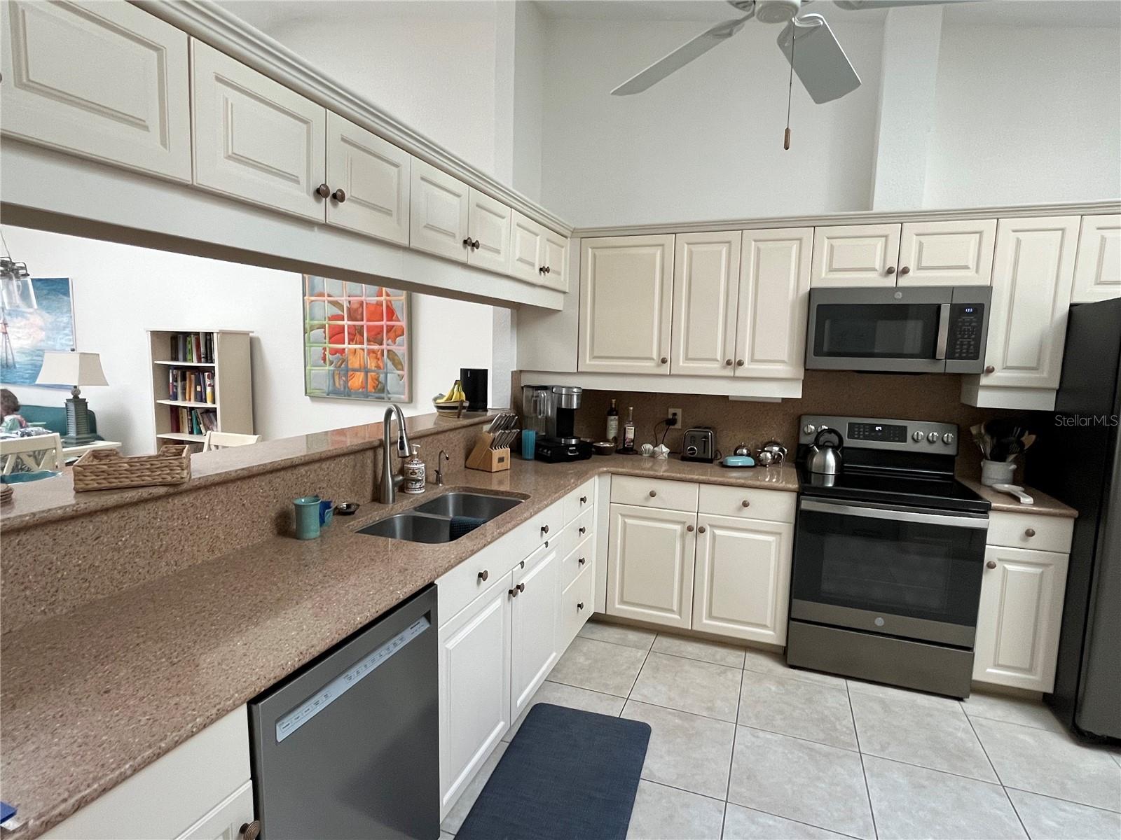 2645 W MARION AVE #511, PUNTA GORDA, FL, 33950