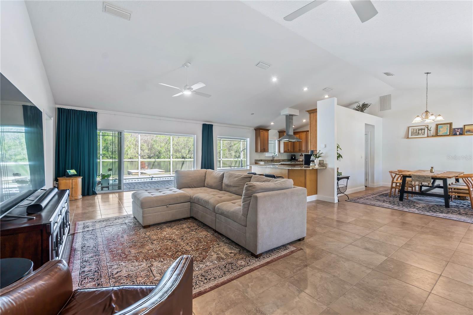 148 N PRAIRIE LAKES DR, ST AUGUSTINE, FL, 32084