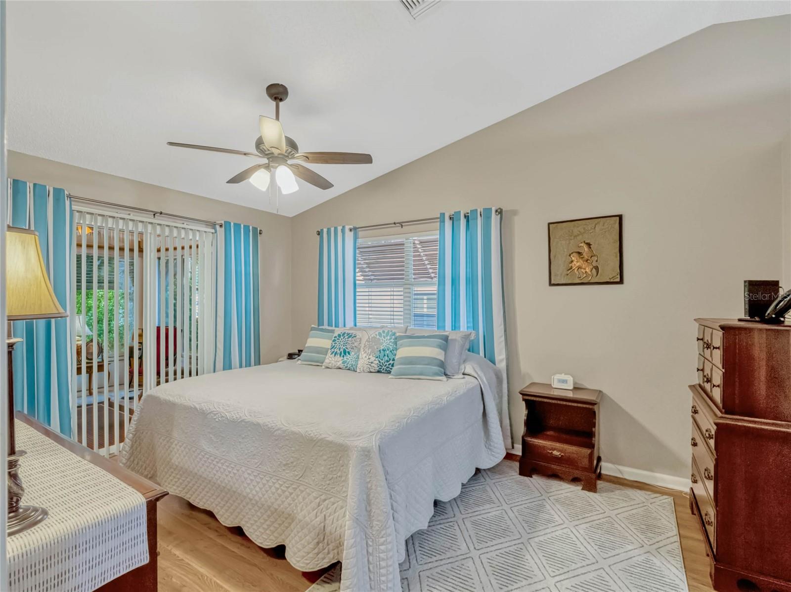 26053 NEWCOMBE CIR, LEESBURG, FL, 34748