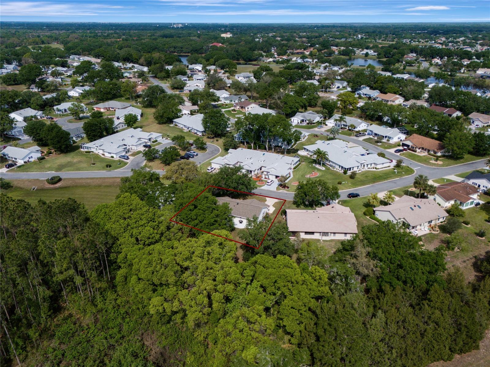 26053 NEWCOMBE CIR, LEESBURG, FL, 34748