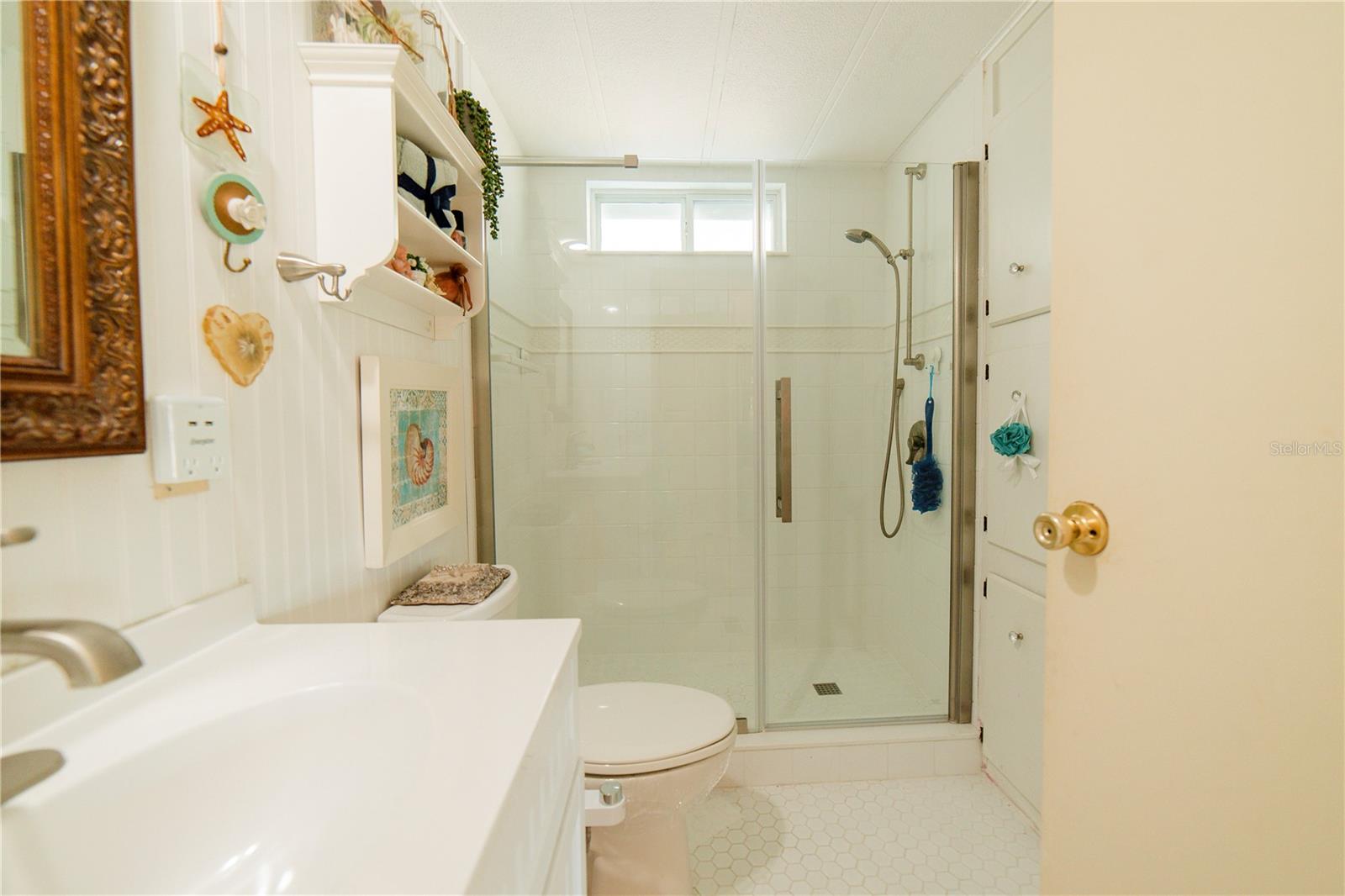 8443 ALBATROSS LN, ENGLEWOOD, FL, 34224