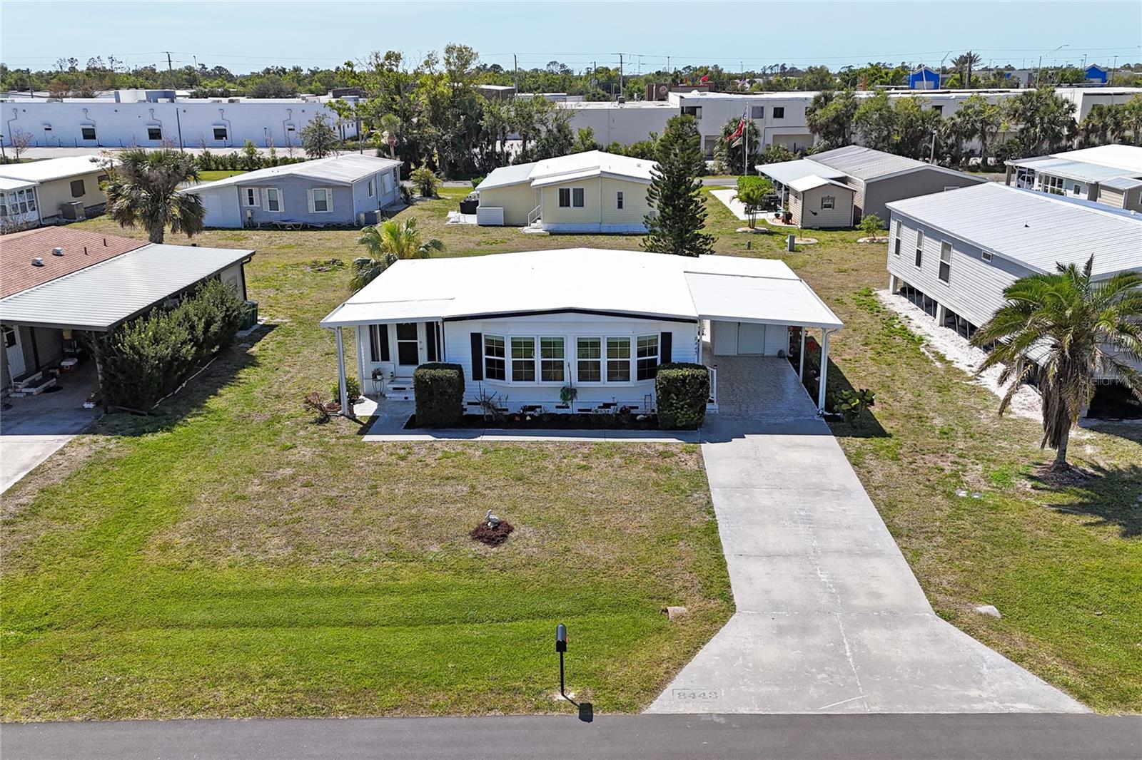 8443 ALBATROSS LN, ENGLEWOOD, FL, 34224