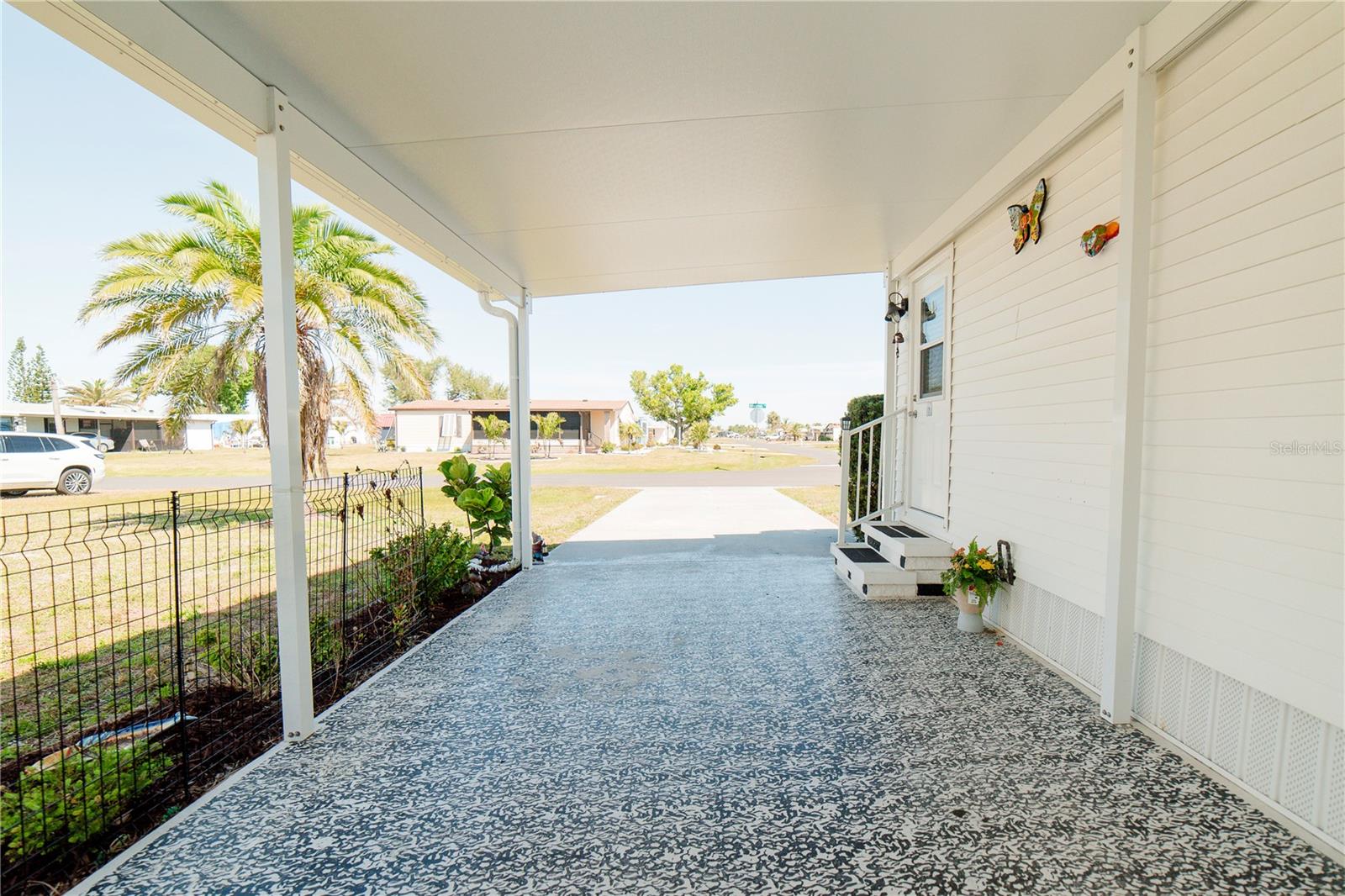 8443 ALBATROSS LN, ENGLEWOOD, FL, 34224