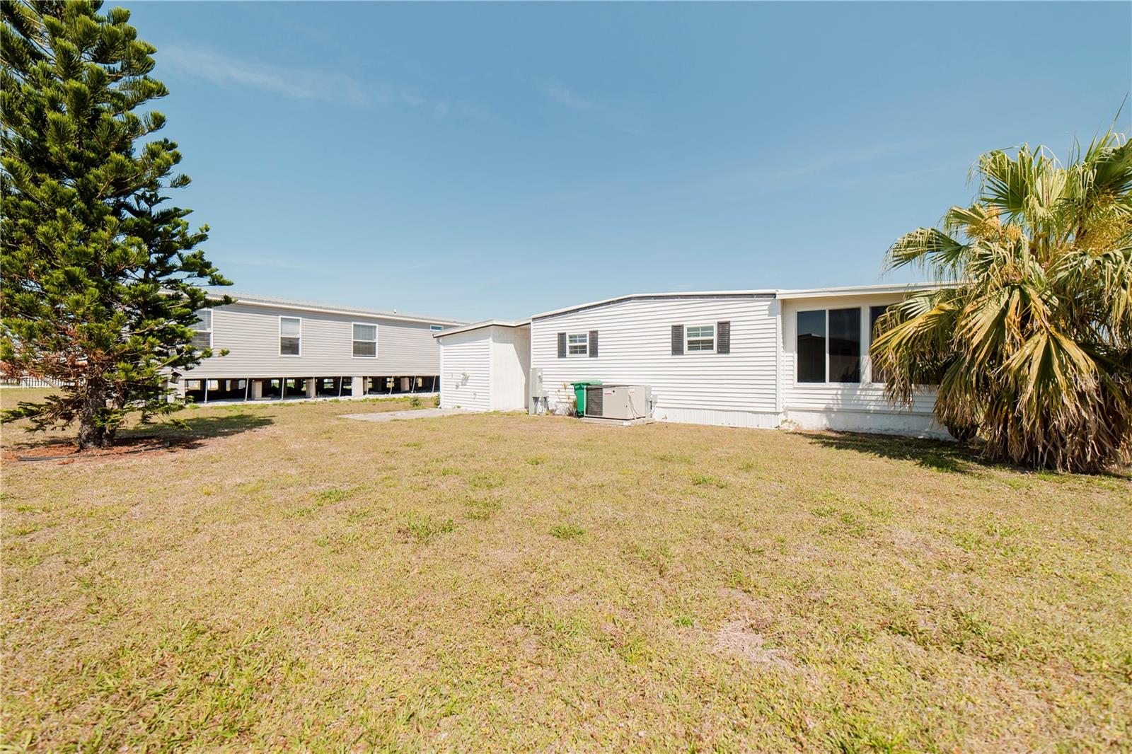 8443 ALBATROSS LN, ENGLEWOOD, FL, 34224