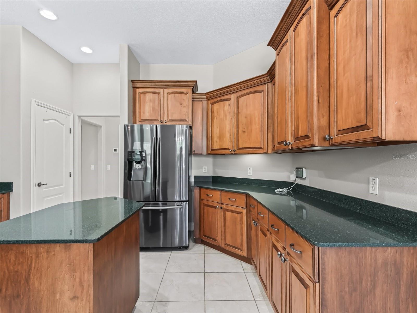 13945 SE 156TH LN, WEIRSDALE, FL, 32195