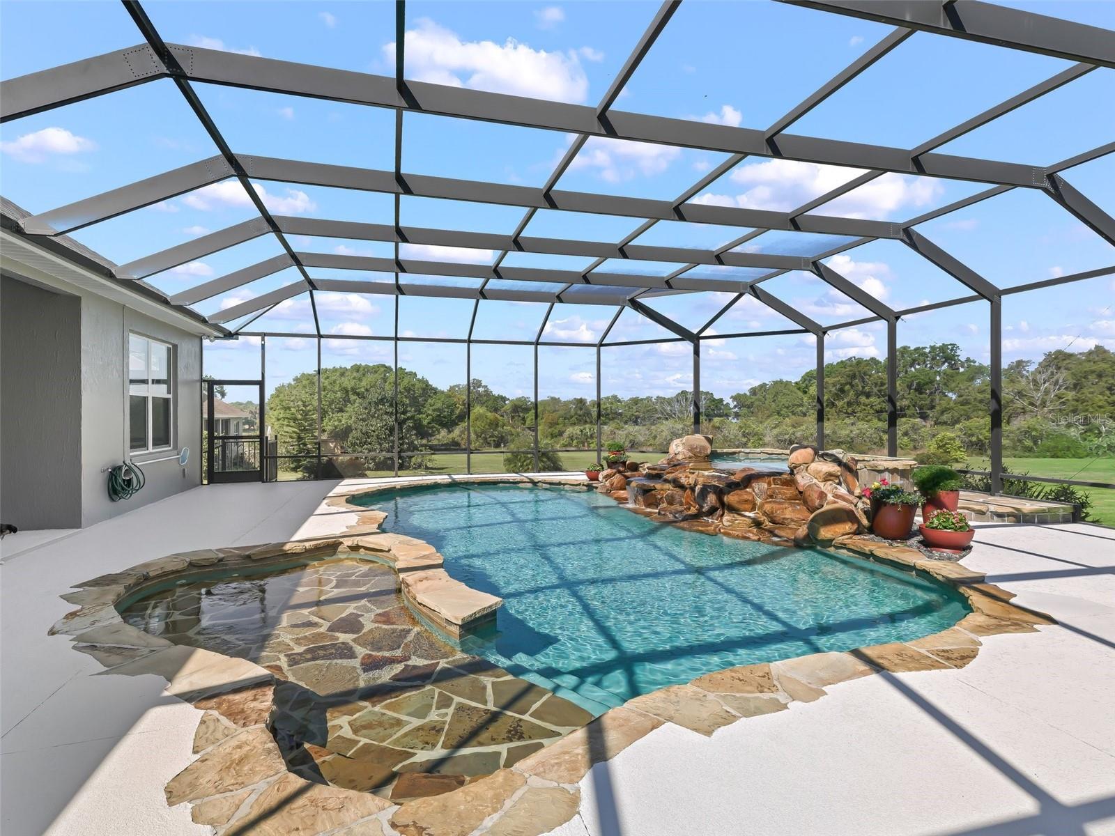 13945 SE 156TH LN, WEIRSDALE, FL, 32195