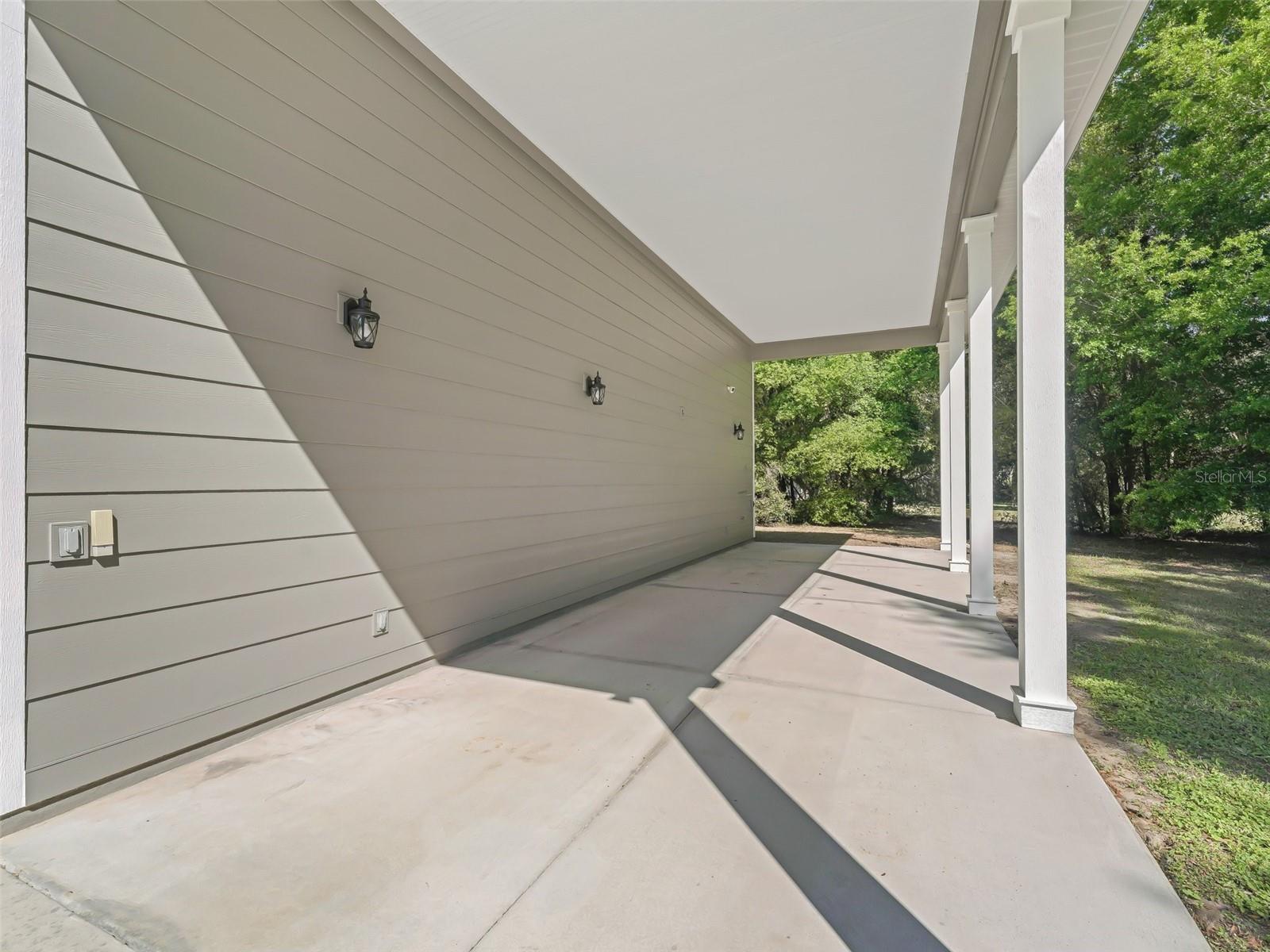 13945 SE 156TH LN, WEIRSDALE, FL, 32195