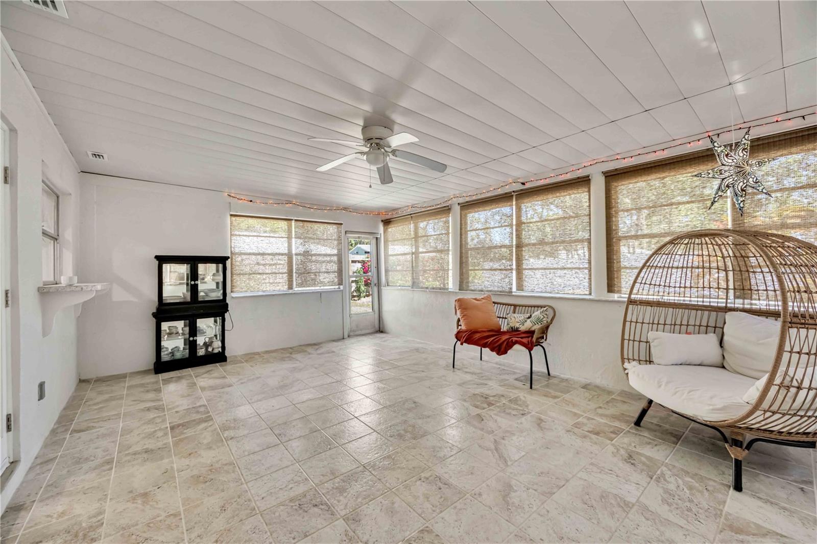 2409 WELLS AVE, SARASOTA, FL, 34232
