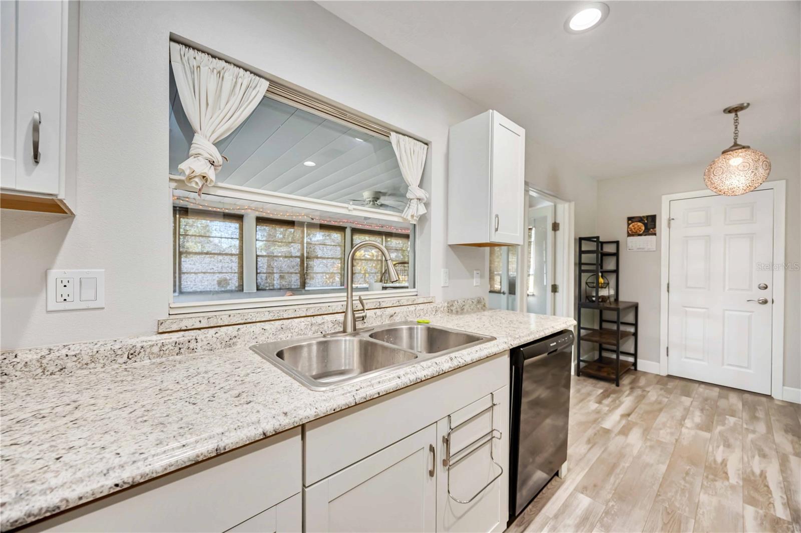 2409 WELLS AVE, SARASOTA, FL, 34232