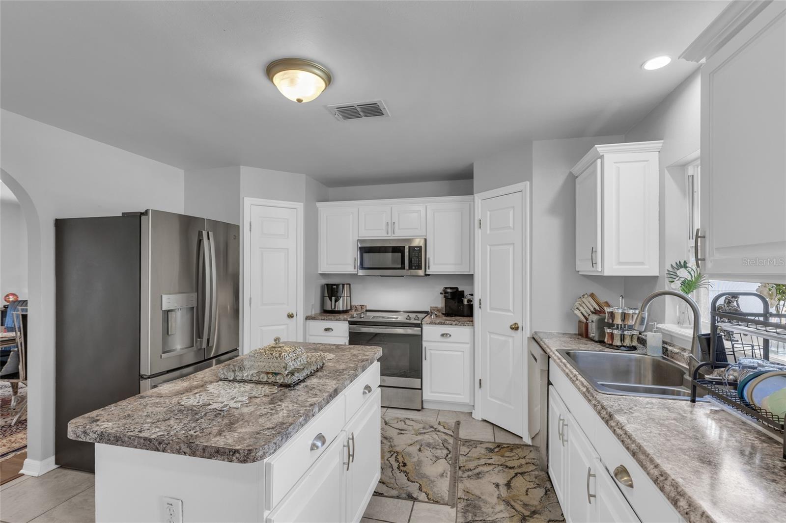 122 CARMEL BAY DR, SANFORD, FL, 32771