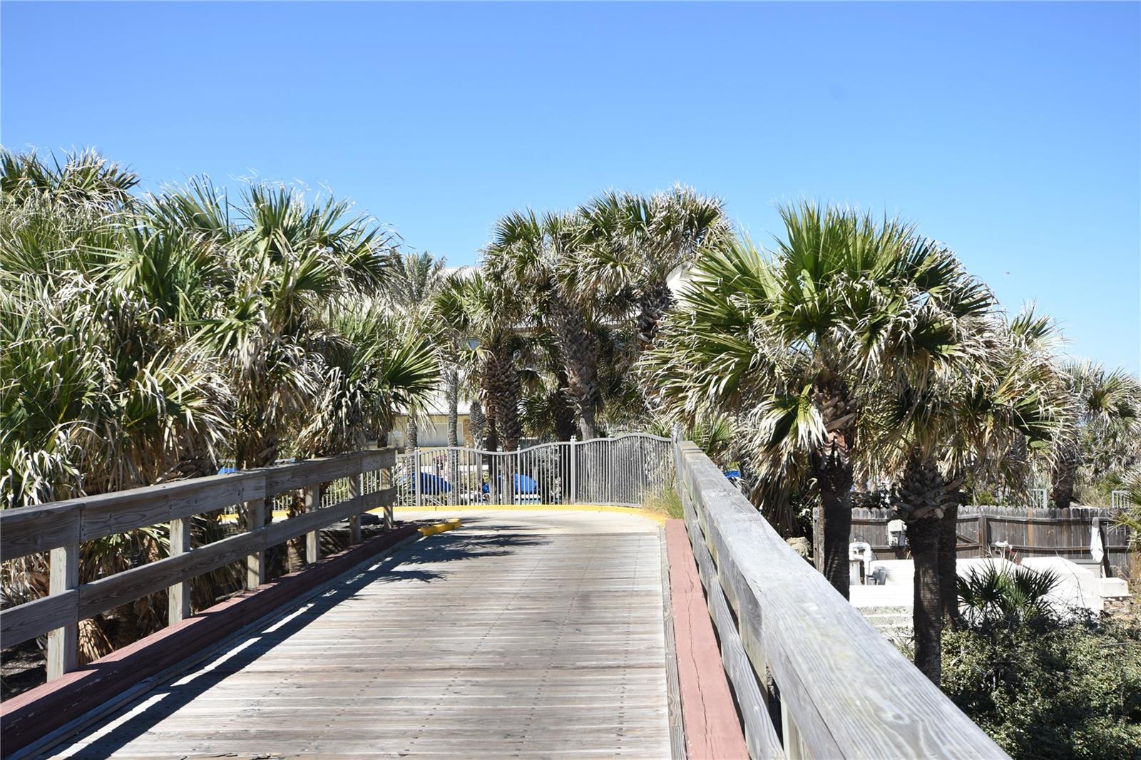 14 WILDWOOD LN, PALM COAST, FL, 32137