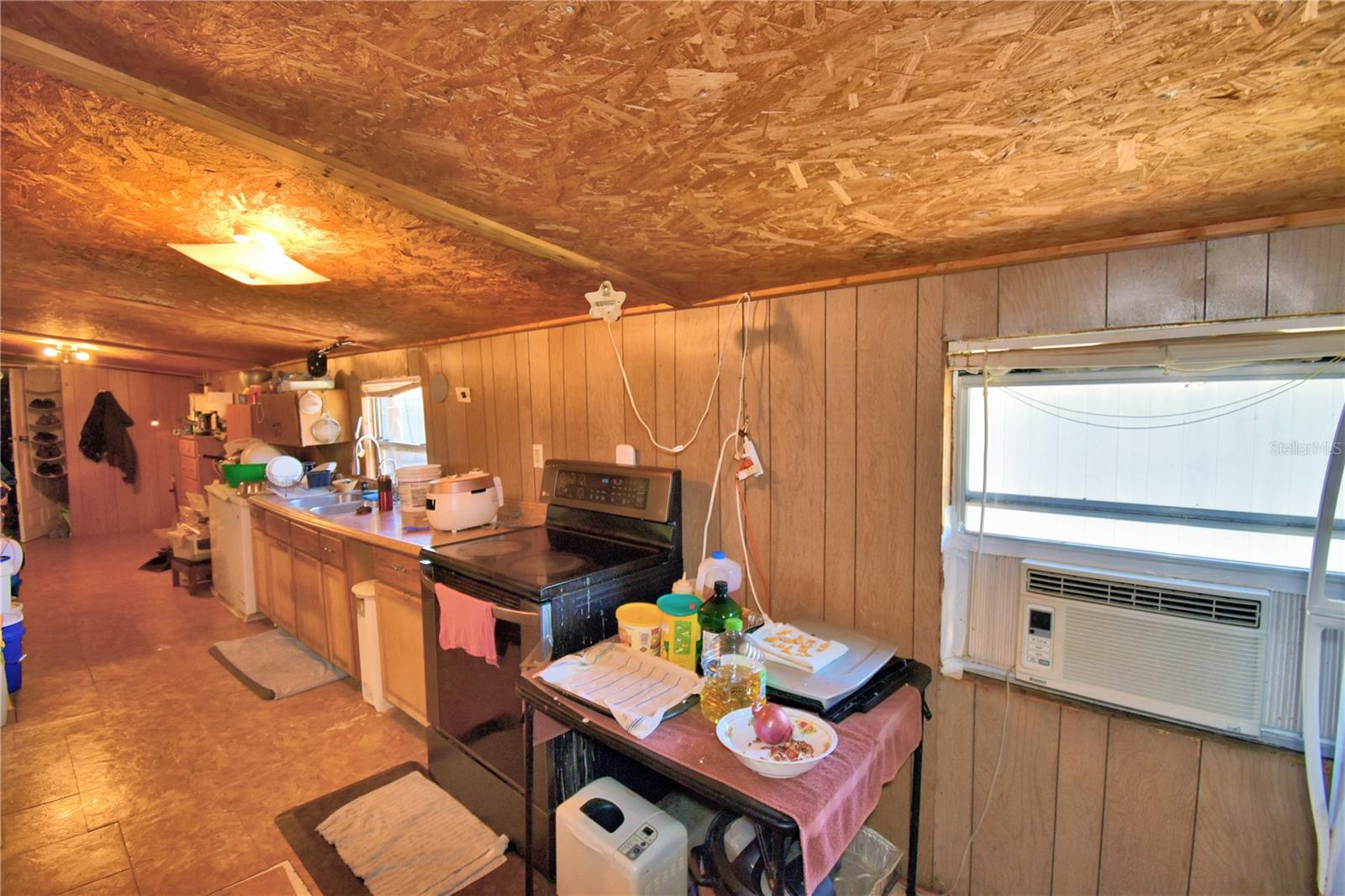 2039 RANCHLAND DR, LAKELAND, FL, 33809