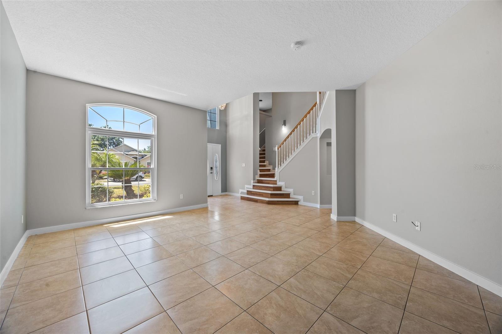 2204 HAMMOCK MOSS DR, ORLANDO, FL, 32820