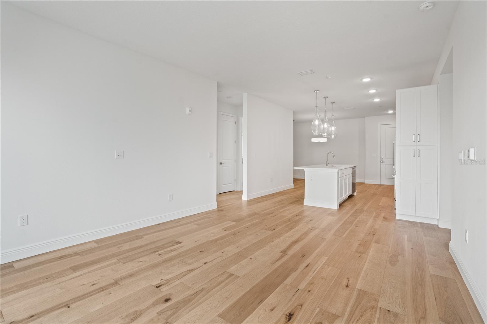 600 3RD AVE S #307, ST PETERSBURG, FL, 33701