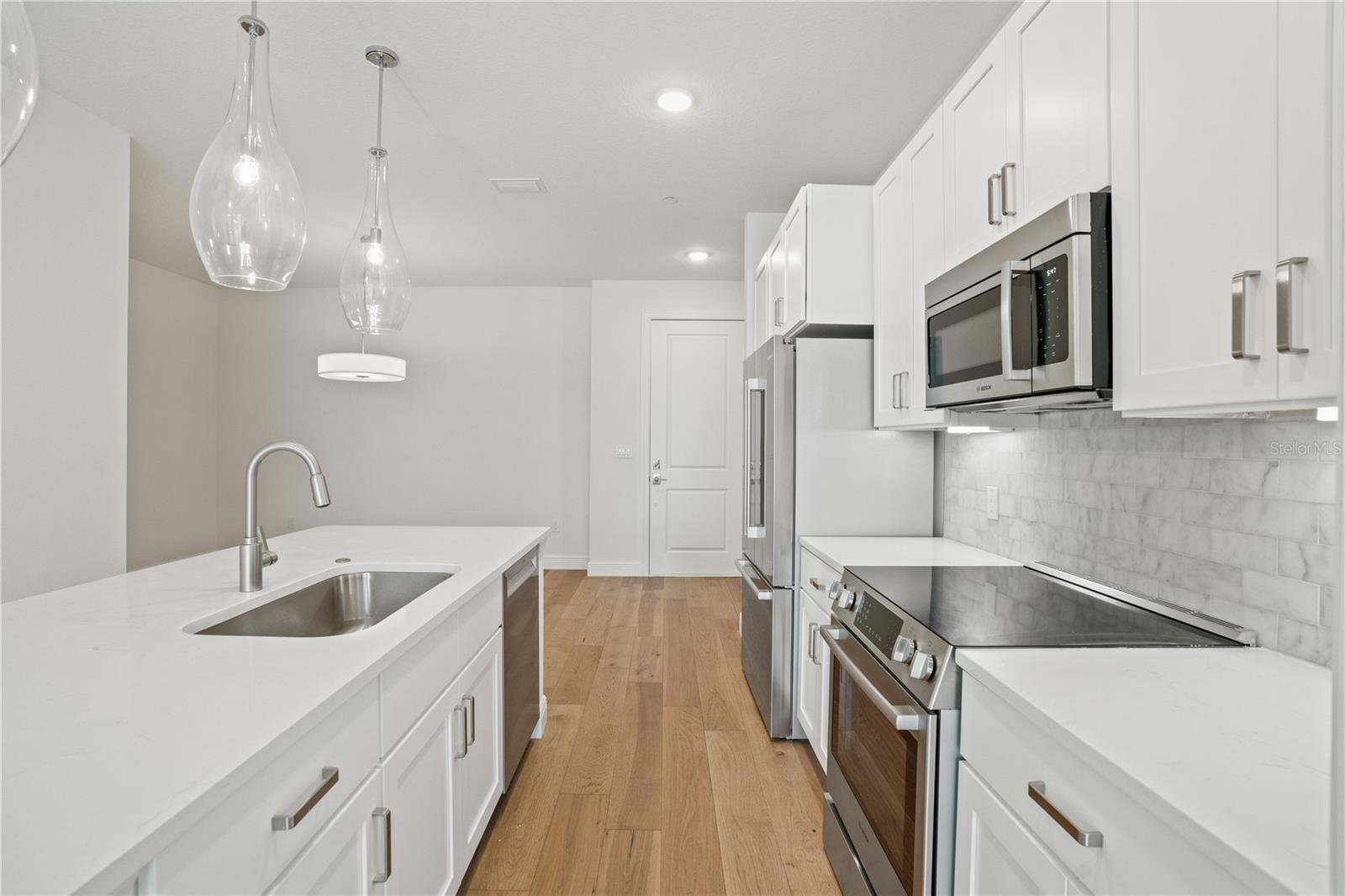 600 3RD AVE S #307, ST PETERSBURG, FL, 33701